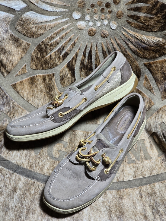 Sperry Shoes - Sperrys Women's 10 Taupe Leather Boat Shoes with Gold Ties